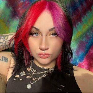 Meet your Posher, Abigail